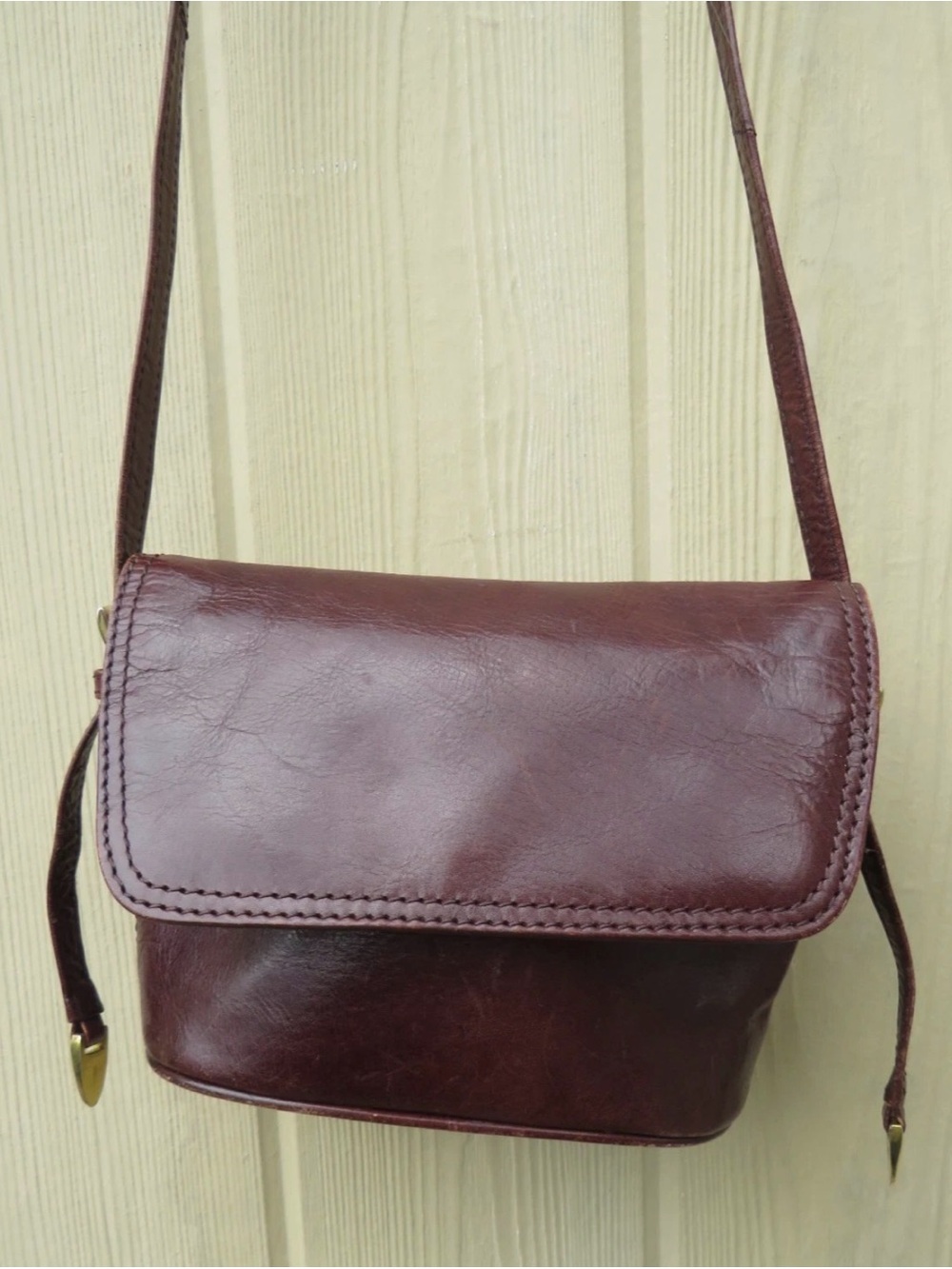 Nino BOSSI Rich Brown Leather Crossbody Bag